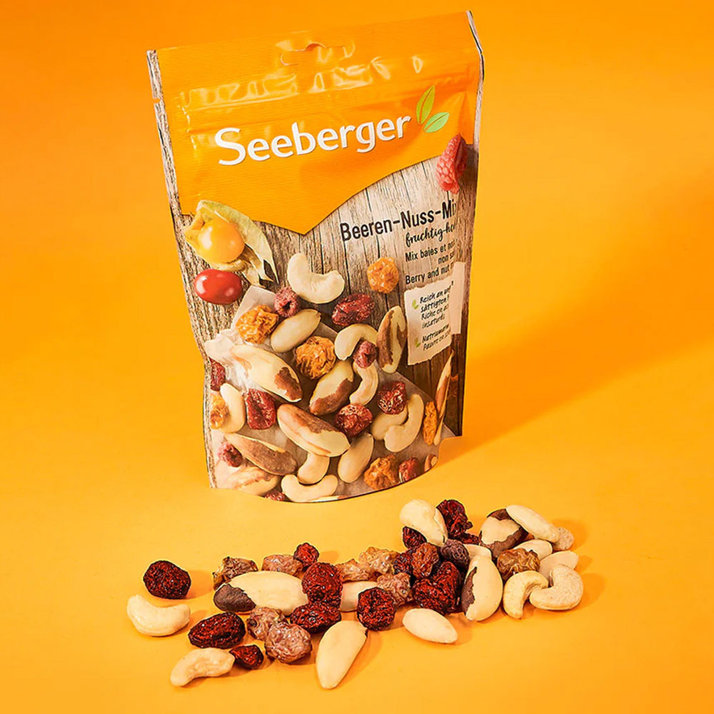 Seeberger Berries & Nuts Snack Mix, 150g (5.3oz) - DEAL
