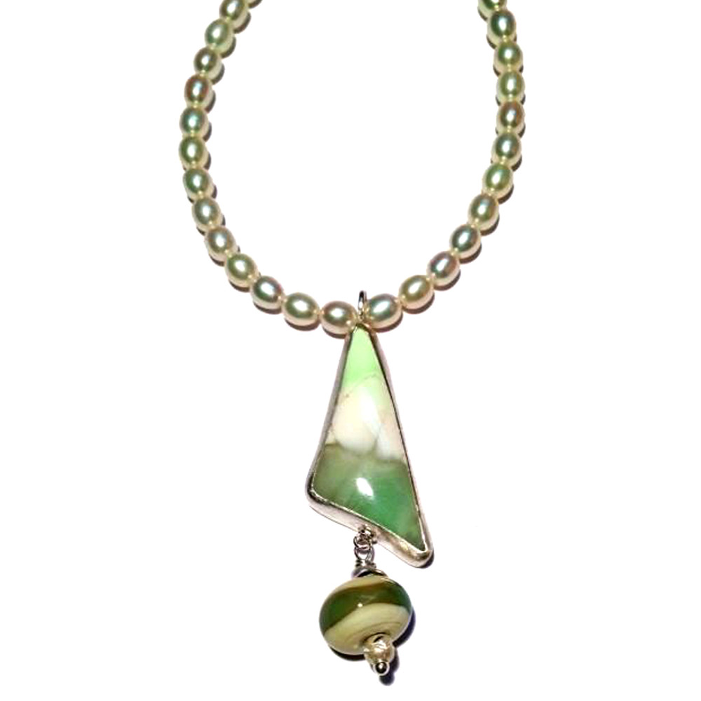 Varascite Freeform with Lisajoy Sachs Artglass Bead on Summery Green Pearls