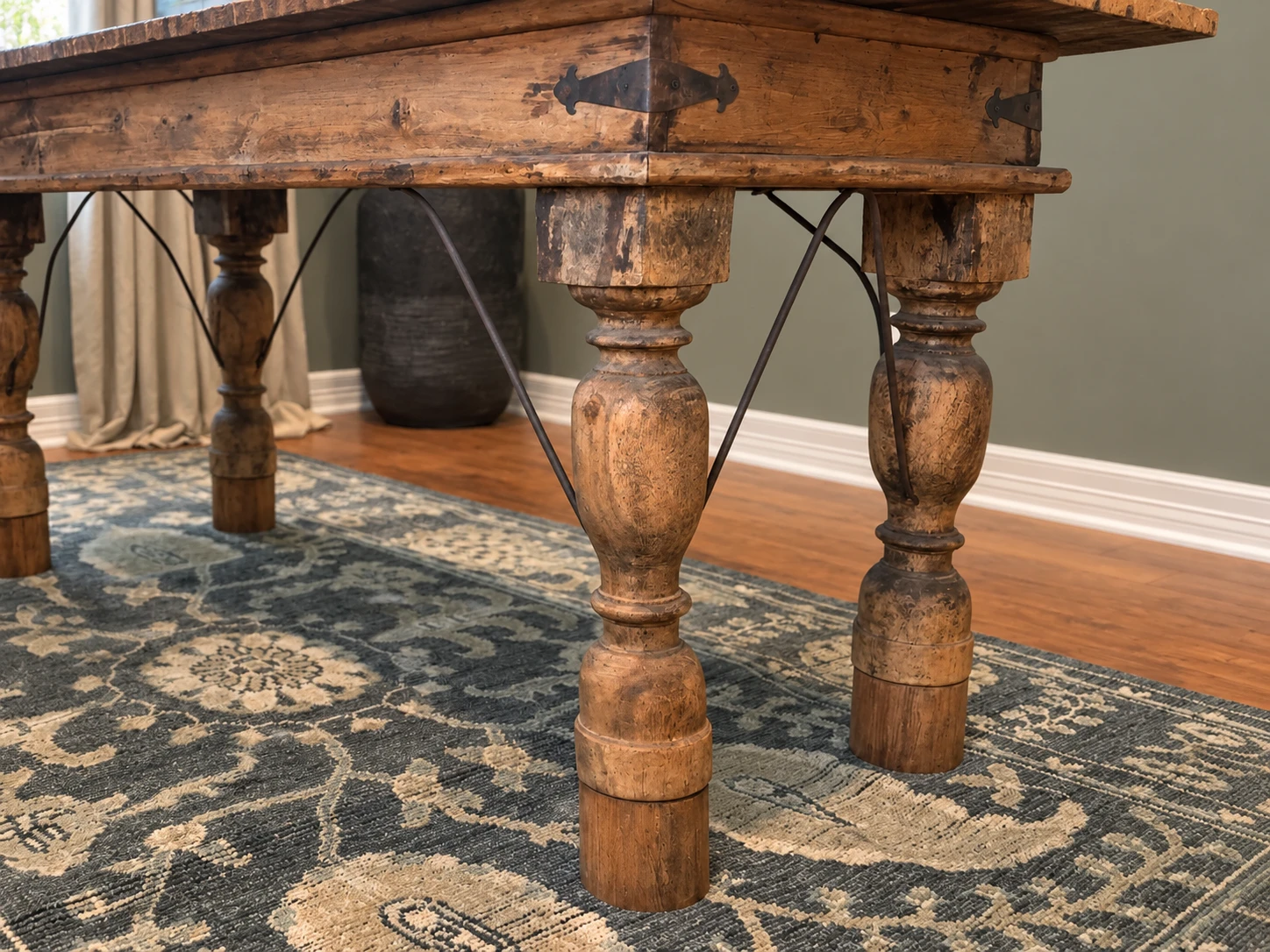 Decorative turned and specialty wood furniture legs
