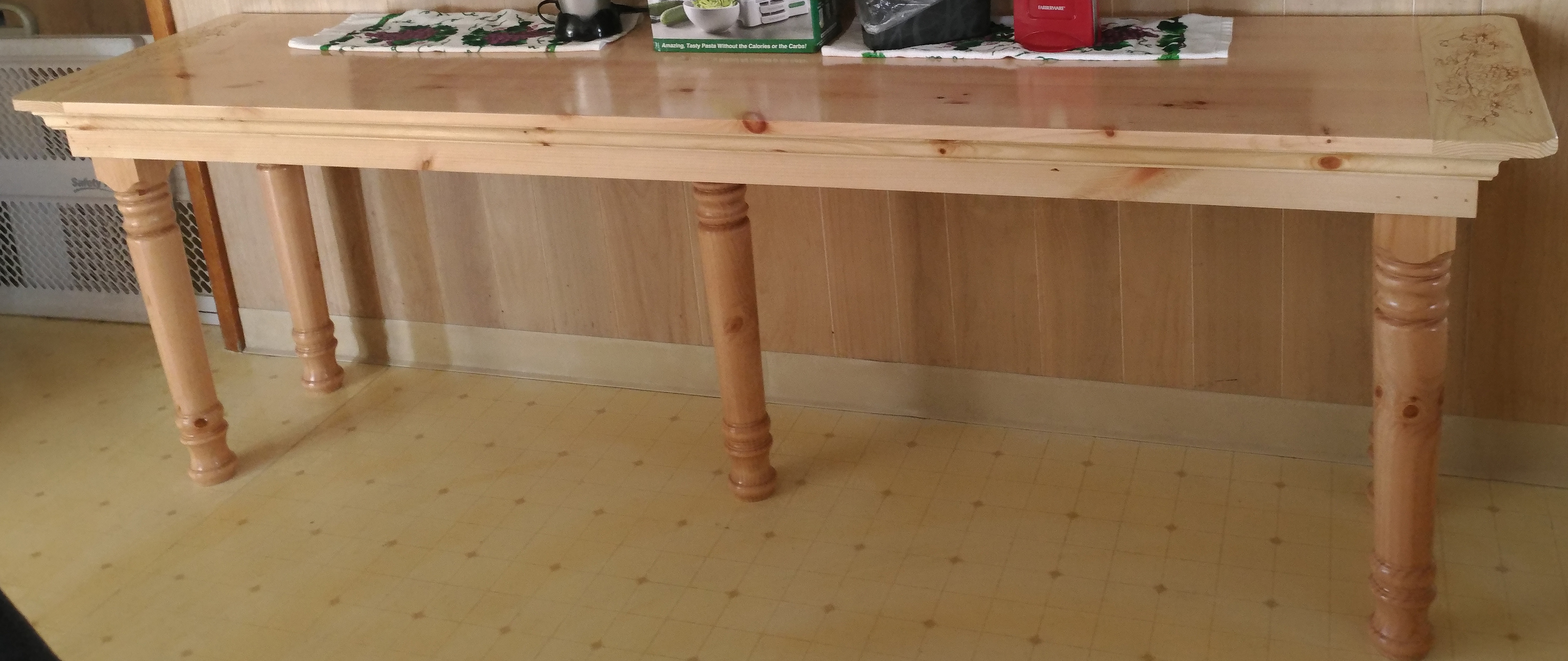 Table with Farmhouse Dining Table Leg