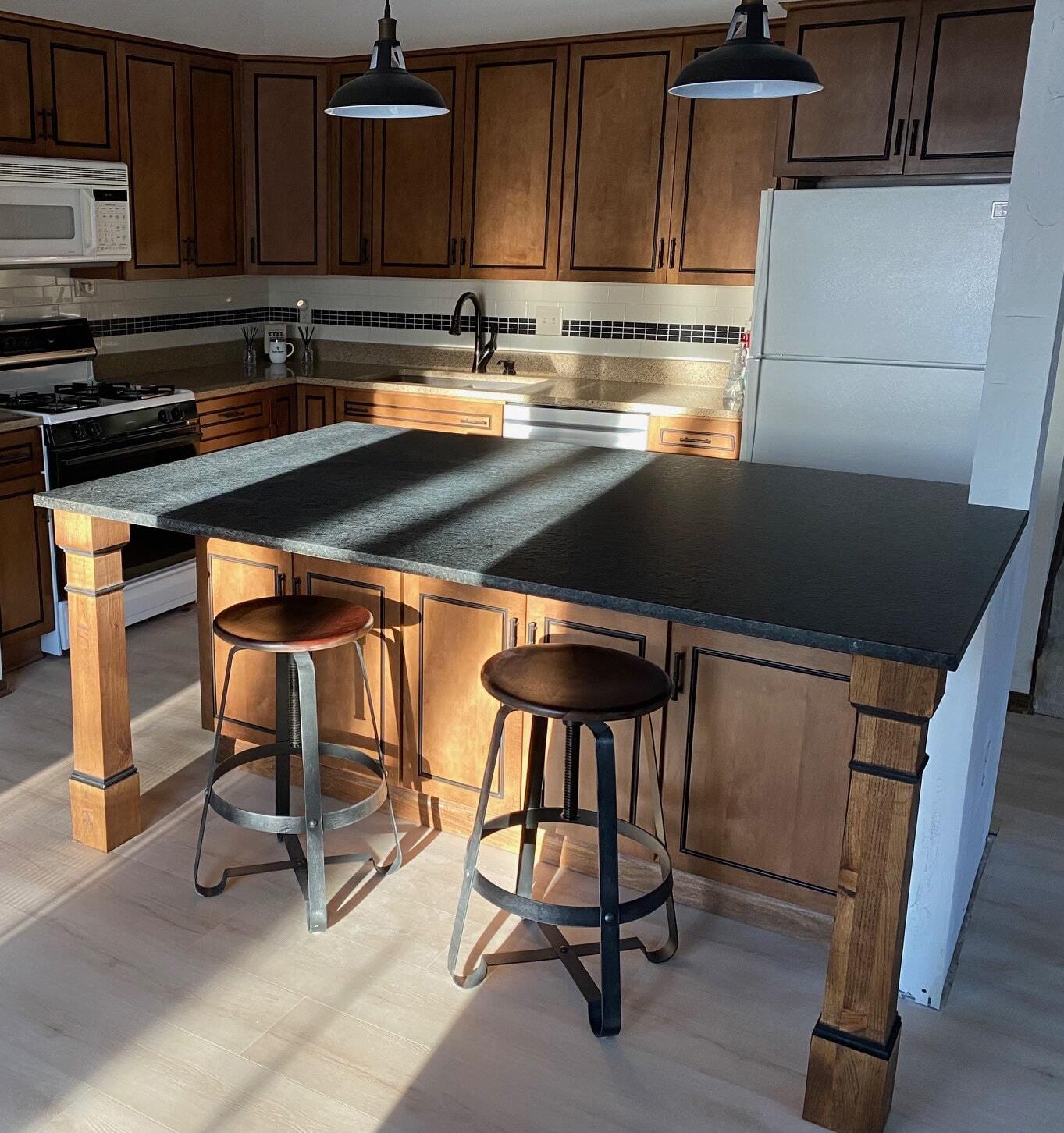 highlander-weber-kitchen-island-2-min.jpg