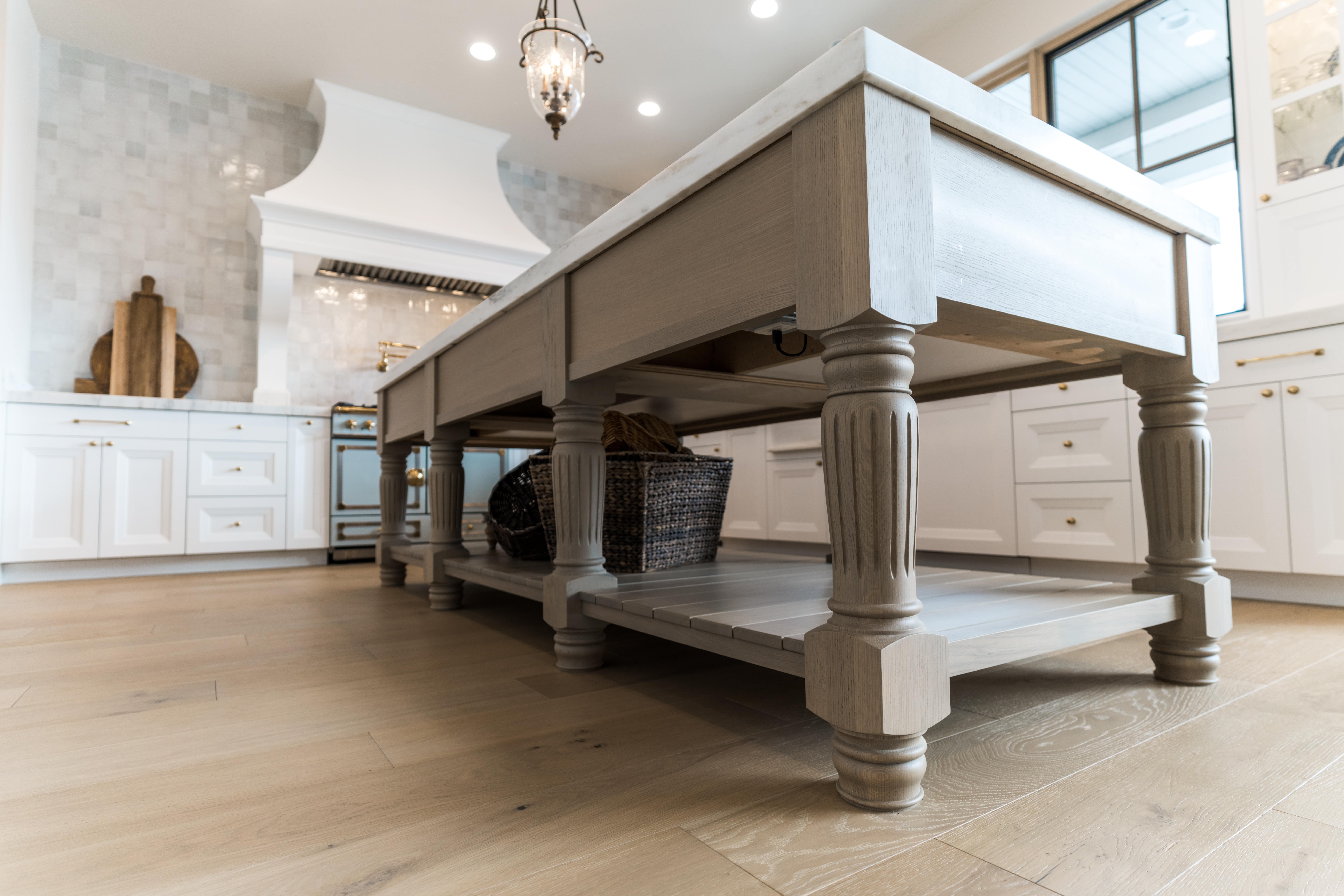isl55-alder-fluted-country-cabinets-min.jpg