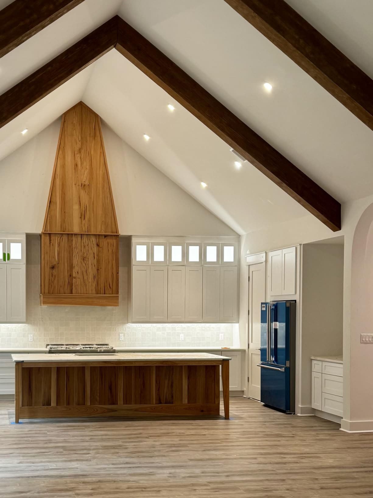 sisl38-kitchen-min.jpg