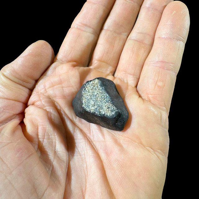 METEORページ Chelyabinsk Meteorite From Russia For Sale | Fossilsplus