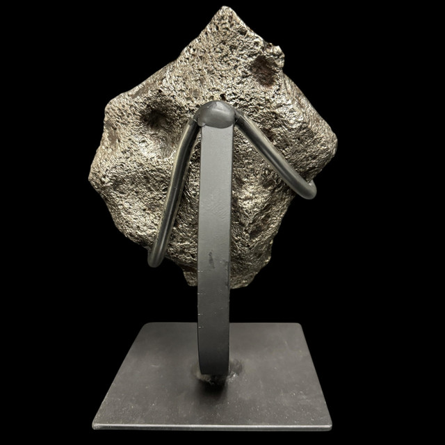 Campo del Cielo 隕石 ディスプレイスタンド付き Large Campo del Cielo Iron Meteorite on Custom Stand