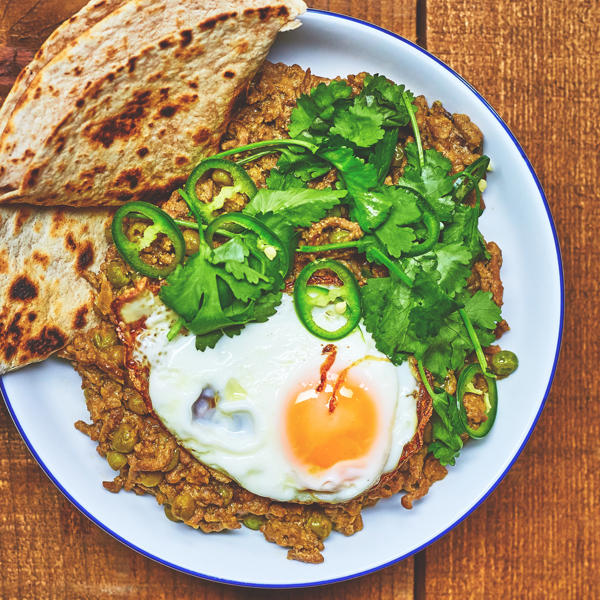 Lamb and Pea Keema Curry with Dip in Dormers, Fried Eggs and Roti Bread