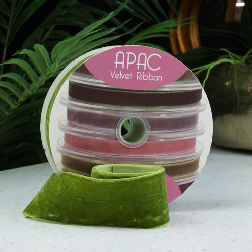 Sage Green Velvet Ribbon (50mm x 20m) Sage Green Velvet Ribbon (50mm x 20m)