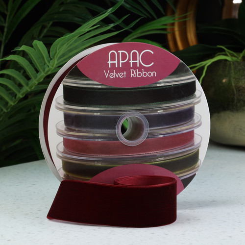 Burgundy Velvet Ribbon (38mm x 20m) Burgundy Velvet Ribbon (38mm x 20m)