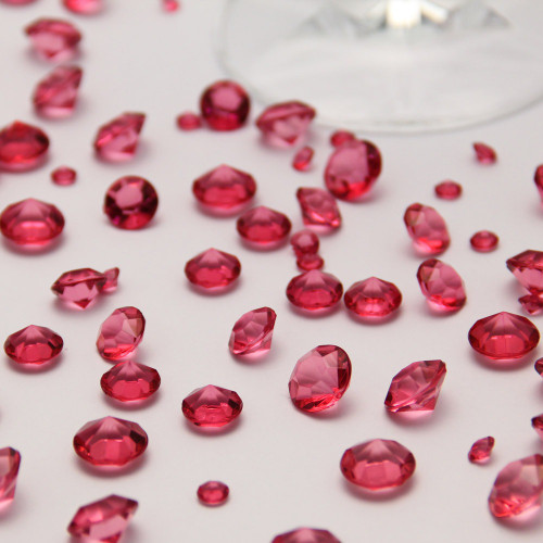 Confetti Cerise Table Diamantes
