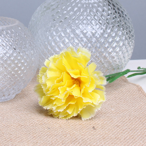 Yellow Single Carnation (12 Stems) Yellow Single Carnation (12 Stems)
