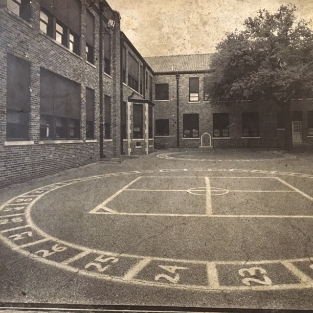 schoolhouse-yard-detail.jpg