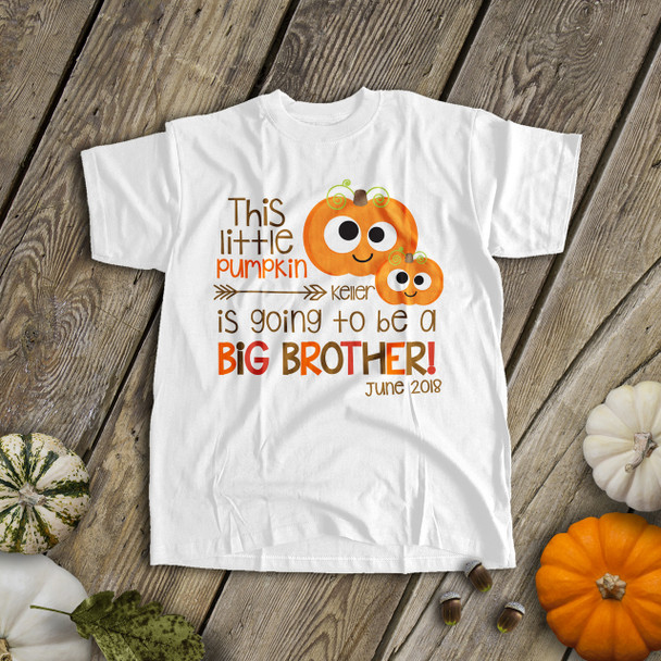 Googly eye pumpkin big brother to be pregnancy announcement Tshirt
