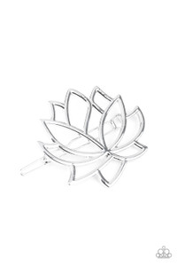 An airy silver lotus blooms into a whimsical floral display. Features a clamp barrette closure.
Sold as one individual hair clip. An airy silver lotus blooms into a whimsical floral display. Features a clamp barrette closure.
Sold as one individual hair clip.