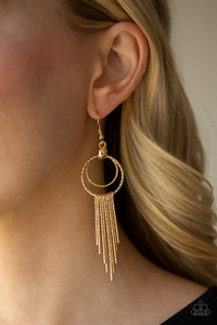 Infused with a glistening gold fitting, a pair of dazzling diamond-cut gold hoops gives way to a tapered fringe of shimmery gold rods for an eye-catching look. Earring attaches to a standard fishhook fitting.

Sold as one pair of earrings.