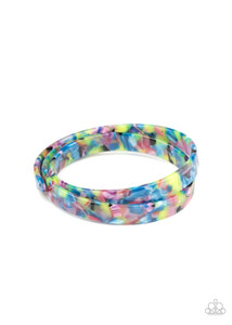 Featuring a multicolored tortoise shell-like pattern, a colorful acrylic band delicately wraps around the wrist, creating a retro infinity bracelet.
Sold as one individual bracelet. Featuring a multicolored tortoise shell-like pattern, a colorful acrylic band delicately wraps around the wrist, creating a retro infinity bracelet.
Sold as one individual bracelet.