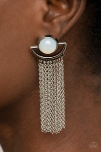 A curtain of dainty silver chains stream from the bottom of a crescent shaped silver frame that is dotted in a dewy opal bead for a mystical finish. Earring attaches to a standard post fitting.
Sold as one pair of post earrings. A curtain of dainty silver chains stream from the bottom of a crescent shaped silver frame that is dotted in a dewy opal bead for a mystical finish. Earring attaches to a standard post fitting.
Sold as one pair of post earrings.