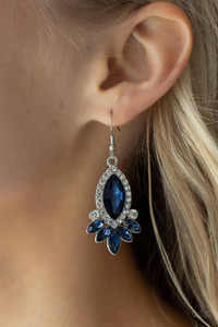 Bordered in glassy white rhinestones, an oversized blue gem gives way to a dazzling blue fringe of marquise cut rhinestones for a fabulous finish. Earring attaches to a standard fishhook fitting.
Sold as one pair of earrings. Bordered in glassy white rhinestones, an oversized blue gem gives way to a dazzling blue fringe of marquise cut rhinestones for a fabulous finish. Earring attaches to a standard fishhook fitting.
Sold as one pair of earrings.
