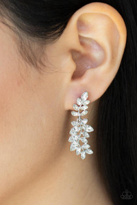 Dotted with dainty white rhinestones, two leafy silver frames delicately link into a twinkly trestle for a timeless finish. Earring attaches to a standard post fitting.
Sold as one pair of post earrings. Dotted with dainty white rhinestones, two leafy silver frames delicately link into a twinkly trestle for a timeless finish. Earring attaches to a standard post fitting.
Sold as one pair of post earrings.