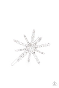 Featuring a dainty pearl drop center, a bubbly collection of dainty pearls and glassy white rhinestones encrust the front of a silver star shaped frame for a stellar finish. Features a clamp barrette closure.
Sold as one individual barrette. Featuring a dainty pearl drop center, a bubbly collection of dainty pearls and glassy white rhinestones encrust the front of a silver star shaped frame for a stellar finish. Features a clamp barrette closure.
Sold as one individual barrette.