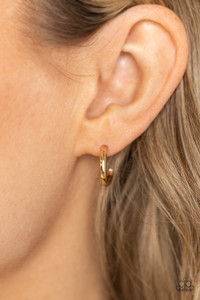 A bold gold bar gently curves into a dainty hoop, creating a classic shimmer. Earring attaches to a standard post fitting. Hoop measures approximately 1/2" in diameter.
Sold as one pair of hoop earrings. A bold gold bar gently curves into a dainty hoop, creating a classic shimmer. Earring attaches to a standard post fitting. Hoop measures approximately 1/2" in diameter.
Sold as one pair of hoop earrings.
