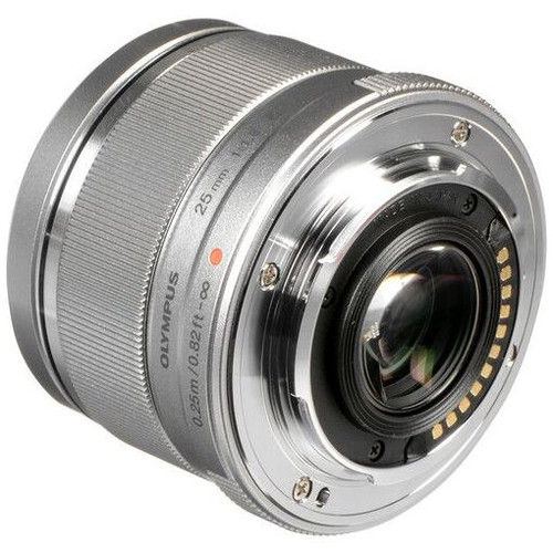Olympus M. Zuiko Digital Objectif 25mm f / 1.8 Argent