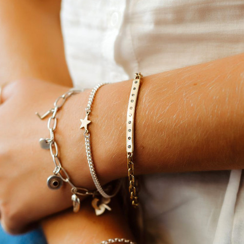 SKINNY LONG BAR  BRACELET