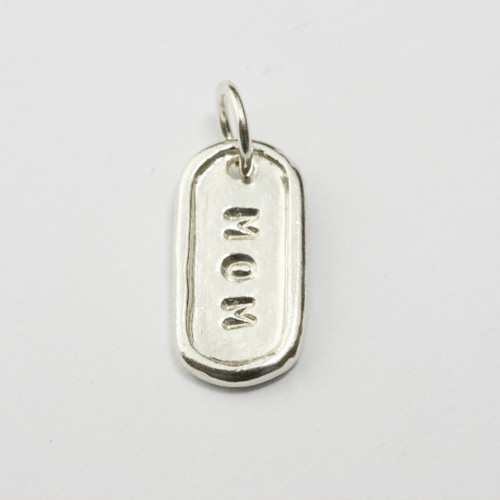 Tiny Dog Tag MOM Silver
