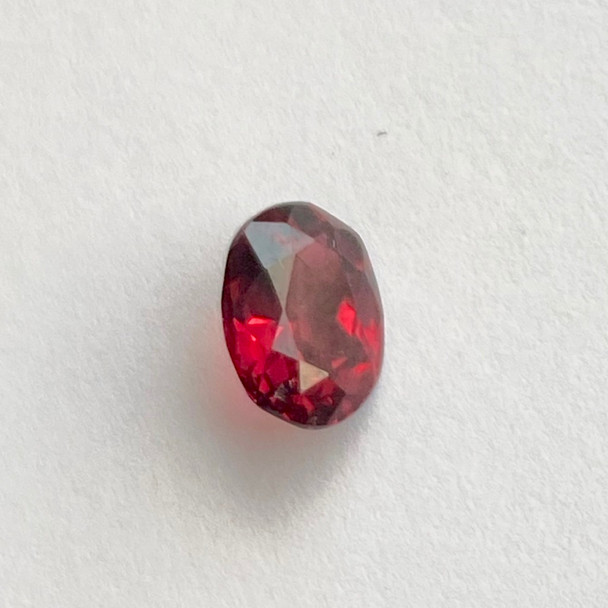 Choose your setting Garnet Small Oval