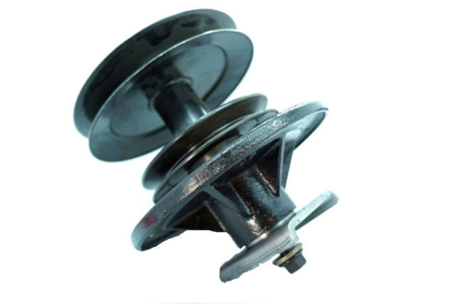 Toro Spindle Housing Assembly 105-1689
SUPERCESSION 100-4320

Where Used: Part Number 105-1689
Model Name Diagram
74213, Z287L Z Master, With 62" SFS Side Discharge Mower, 2002 (SN 220000001
-220999999)
SPINDLE AND PULLEY ASSEMBLY
74213, Z287L Z Master, With 62" SFS Side Discharge Mower, 2003 (SN 230000001
-230006000)
DECK, PULLEY AND DEFLECTOR ASSEMBLY
74213, Z287L Z Master, With 62" SFS Side Discharge Mower, 2003 (SN 230006001
-230999999)
SPINDLE AND PULLEY ASSEMBLY
74225, Z253 Z Master, With 62" SFS Side Discharge Mower, 2003 (SN 230000001-
230006000)
SPINDLE AND PULLEY ASSEMBLY
74225, Z253 Z Master, With 62" SFS Side Discharge Mower, 2003 (SN 230006001-
230999999)
SPINDLE AND PULLEY ASSEMBLY
74231, Z257 Z Master, With 62" SFS Side Discharge Mower, 2003 (SN 230000001-
230006000)
SPINDLE AND PULLEY ASSEMBLY
74231, Z257 Z Master, With 62" SFS Side Discharge Mower, 2003 (SN 230006001-
230999999)
SPINDLE AND PULLEY ASSEMBLY
74234, Z255 Z Master, With 62" SFS Side Discharge Mower, 2003 (SN 230006001-
230999999)
SPINDLE AND PULLEY ASSEMBLY
74236, Z287L Z Master, With 62" SFS Side Discharge Mower, 2002 (SN 220000001
-220999999)
SPINDLE AND PULLEY ASSEMBLY
74236, Z287L Z Master, With 62" SFS Side Discharge Mower, 2003 (SN 230000001
-230006000)
DECK, PULLEY AND DEFLECTOR ASSEMBLY
74236, Z287L Z Master, With 62" SFS Side Discharge Mower, 2003 (SN 230006001
-230999999)
SPINDLE AND PULLEY ASSEMBLY
74240, Z286E Z Master, With 62" SFS Side Discharge Mower, 2002 (SN 220000001
-220999999)
SPINDLE AND PULLEY ASSEMBLY
74258, Z288E Z Master, With 62" SFS Side Discharge Mower, 2003 (SN 230000001
-230999999)
SPINDLE AND PULLEY ASSEMBLY
