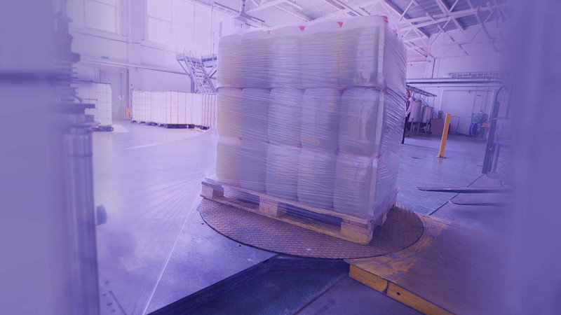 ​Effective Strategies to Reduce Pallet Wrap Costs