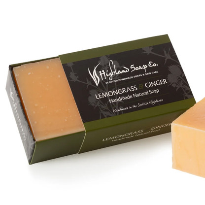 The Highland Soap Company Handseife Rose & Patchouli – 300 Ml, Mit Bio-Aloe Vera | Feuchtigkeitsspendend