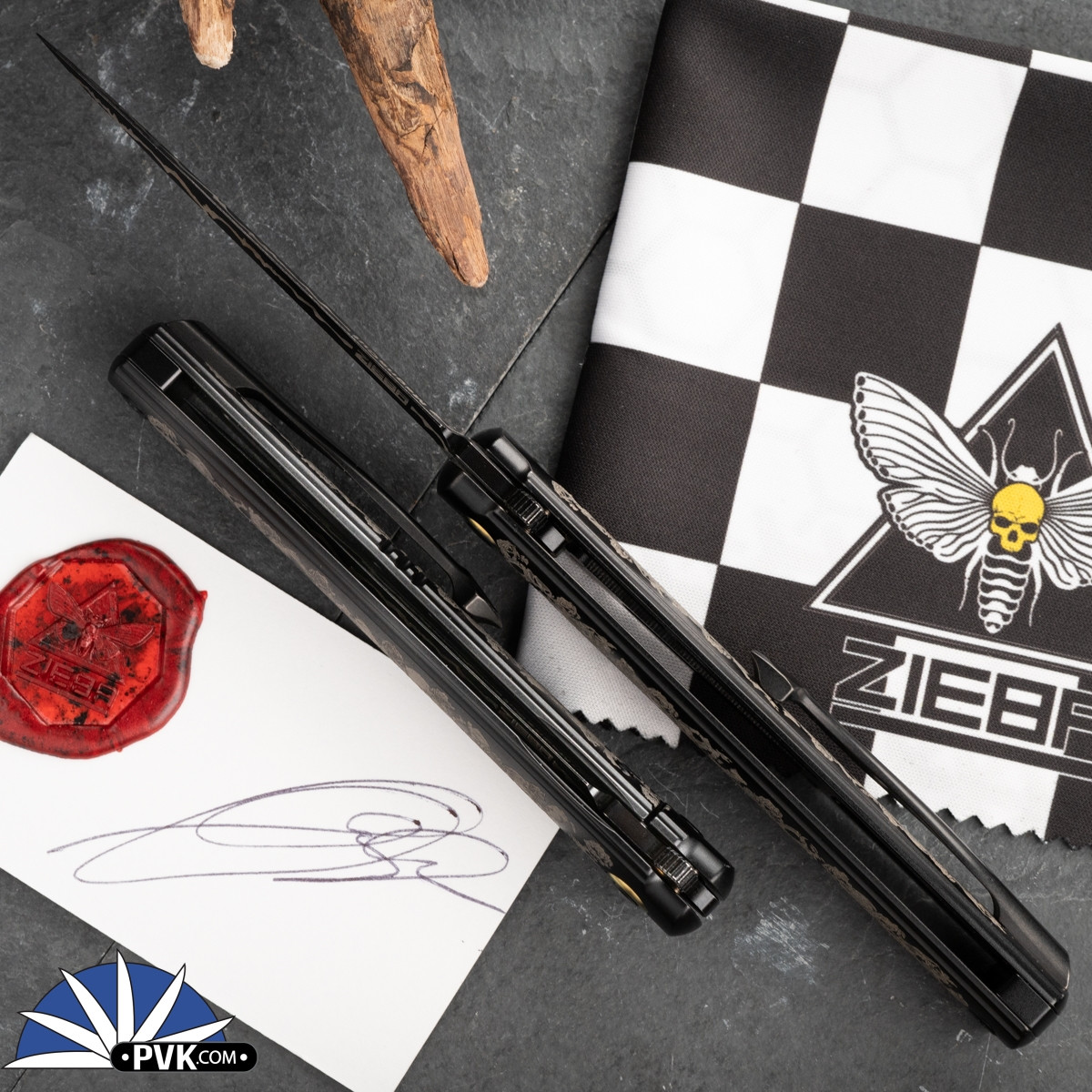 Zieba Six Dagger Black Magnacut Dagger Flipper Blade, Black