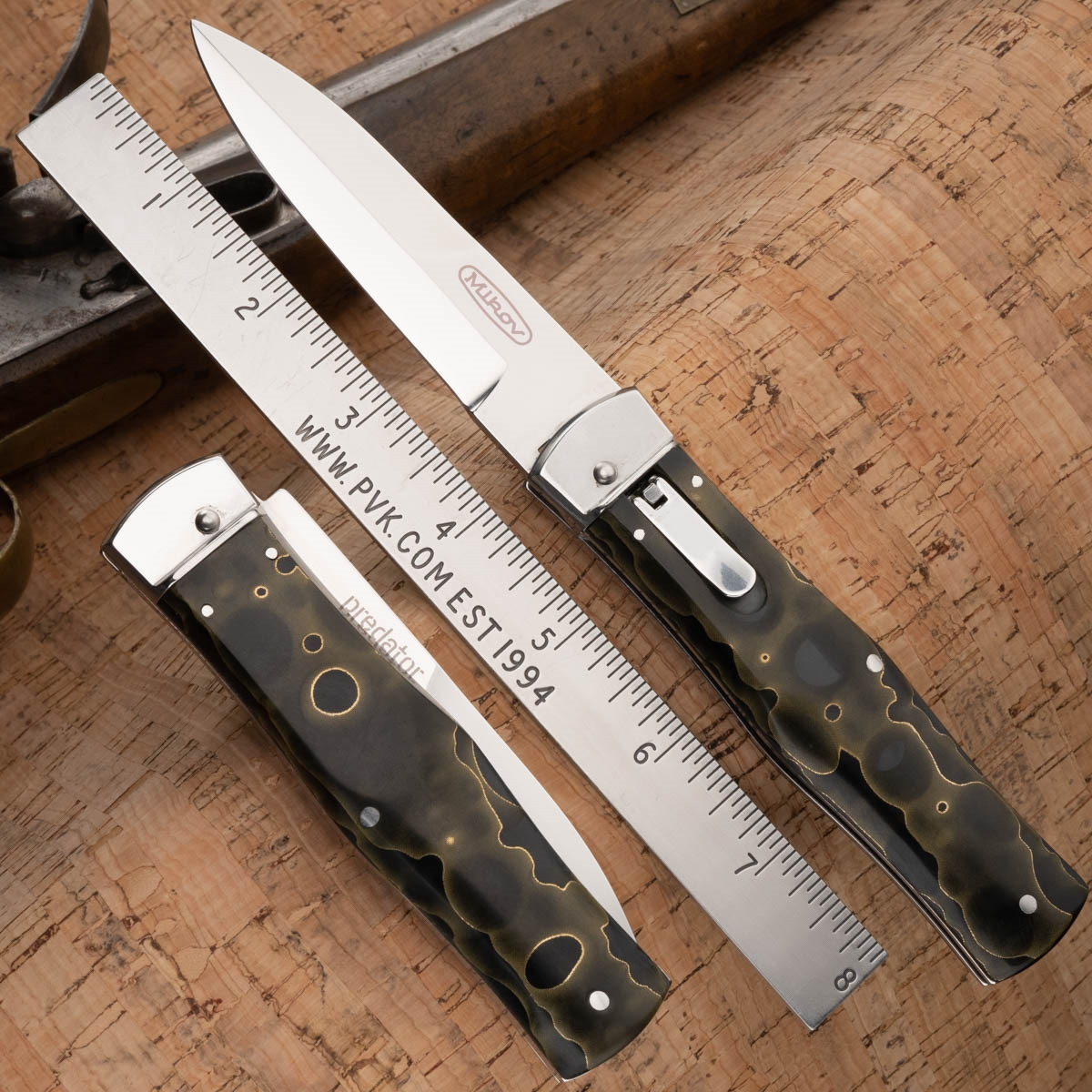 Mikov Predator 241 Leverlock Auto Raffir 