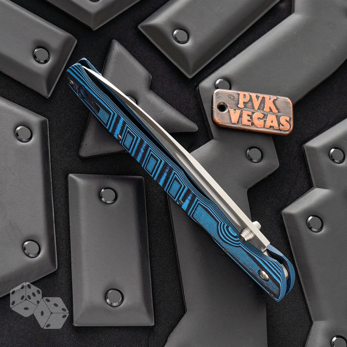 Cold Steel Frenzy II Tri-Ad Lock, Black/Blue G-10, 5.5