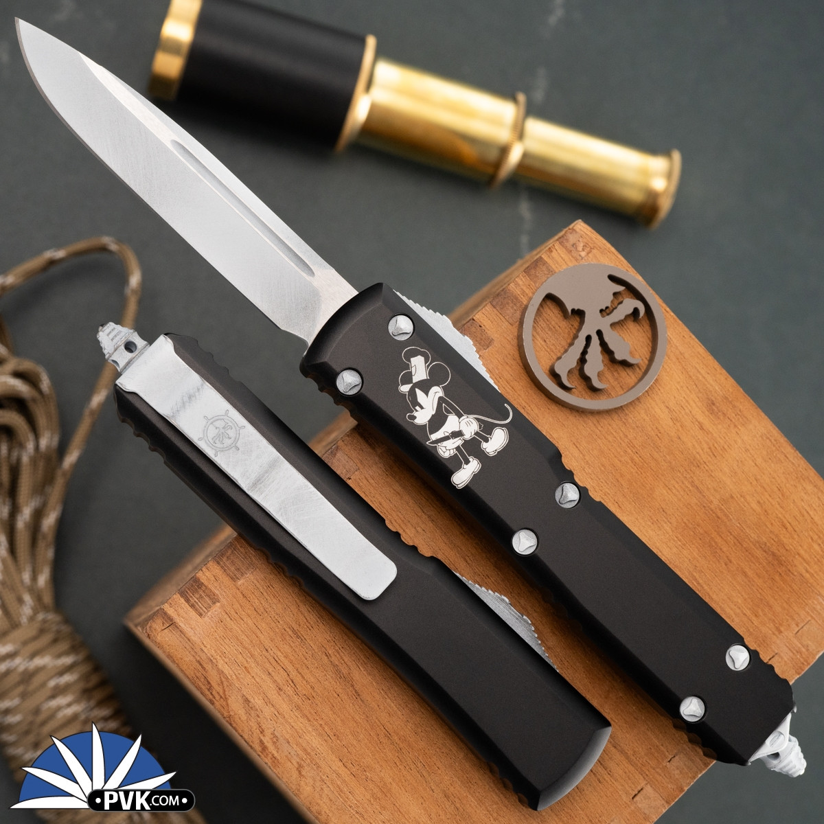 Microtech Ultratech 121-1SB Single Edge Dirty White Blade, Black