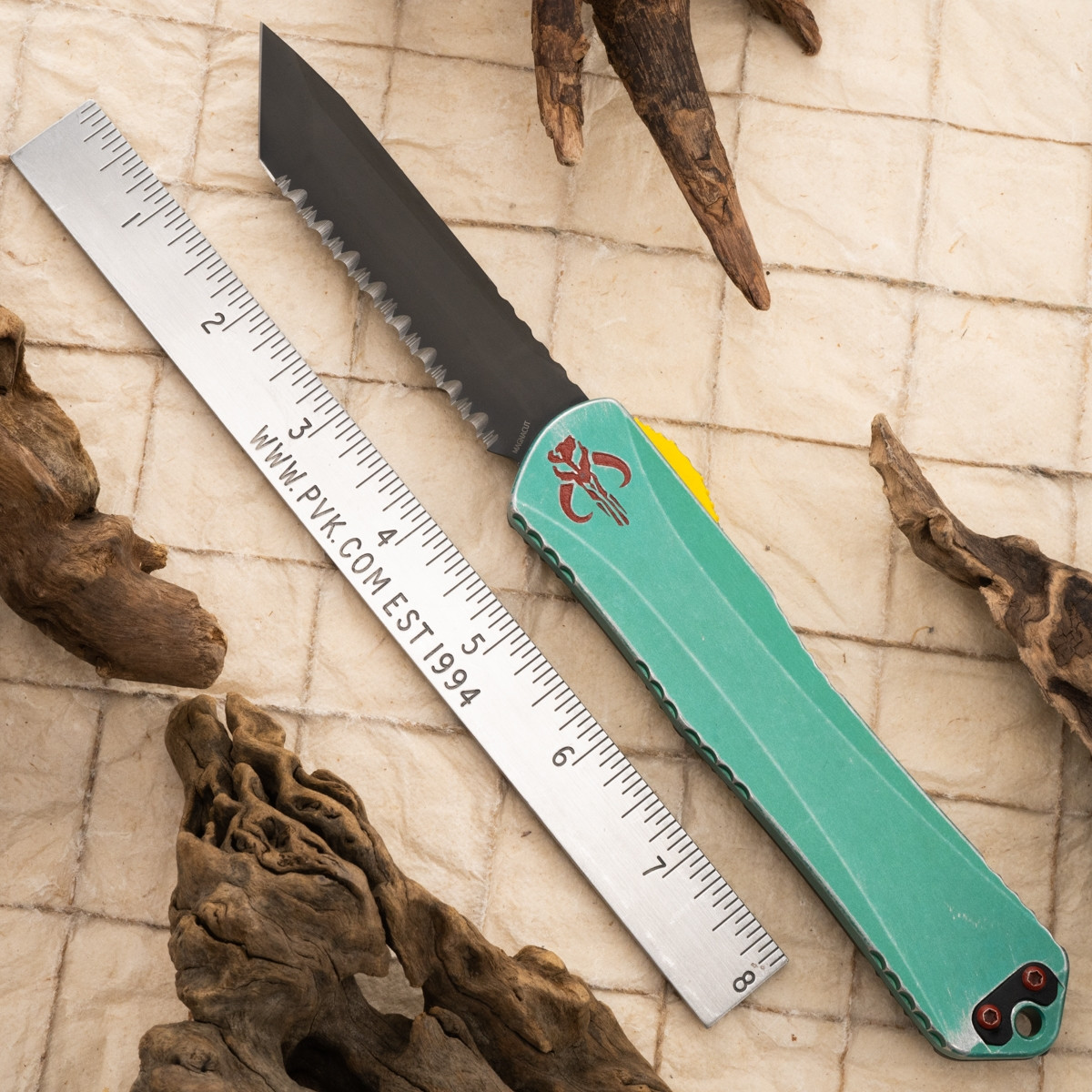 Heretic Knives Manticore-X DLC Tanto Full Serrated Bounty Hunter