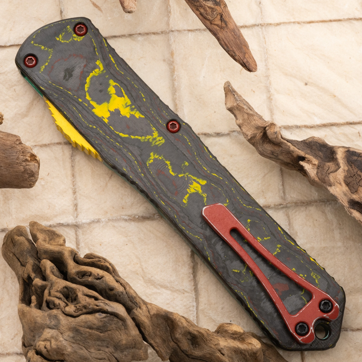 Heretic Knives Manticore-X DLC Tanto Full Serrated Bounty Hunter