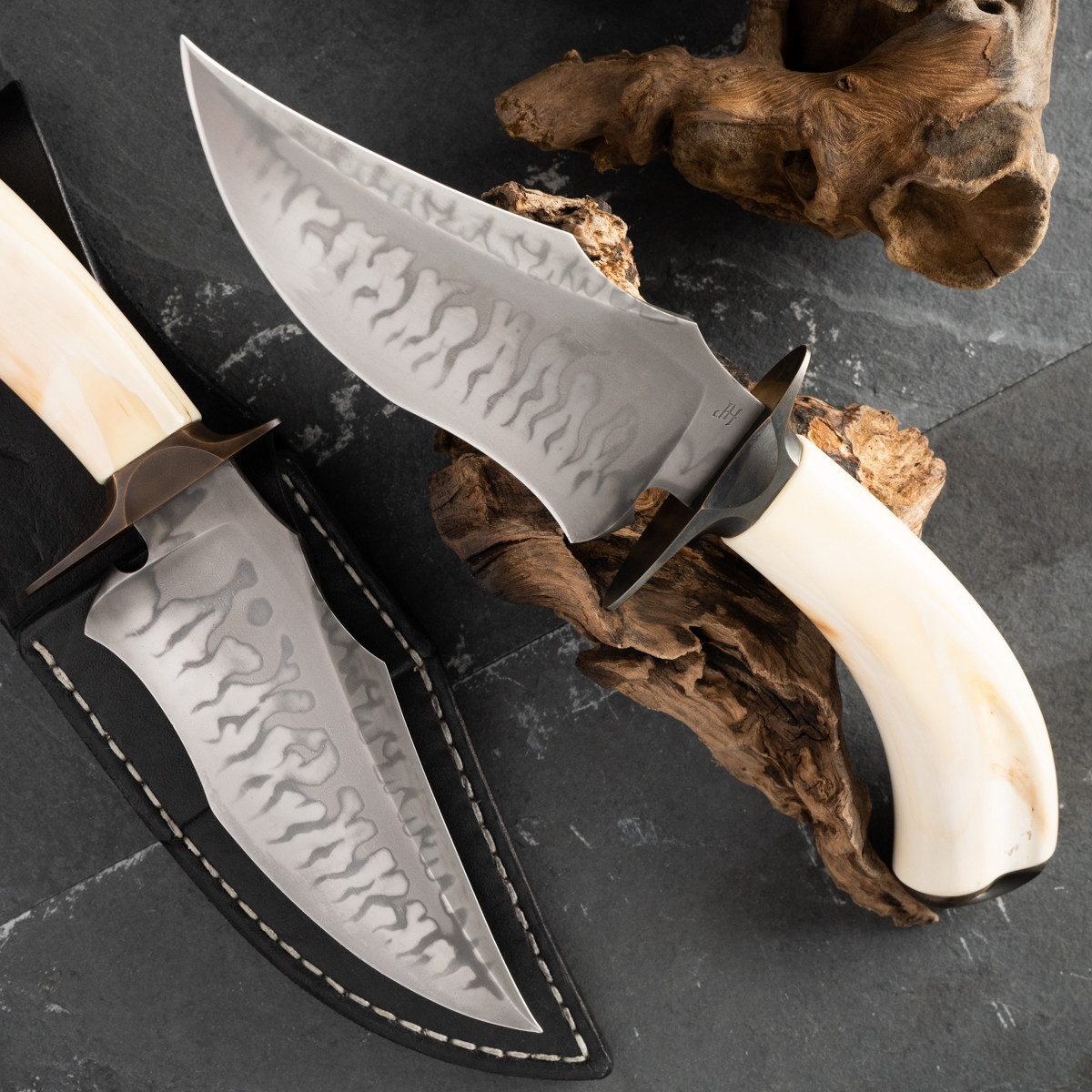 Jan Hafinec Recurve Bowie C105 Carbon Steel W/Hamon, Warthog Tusk