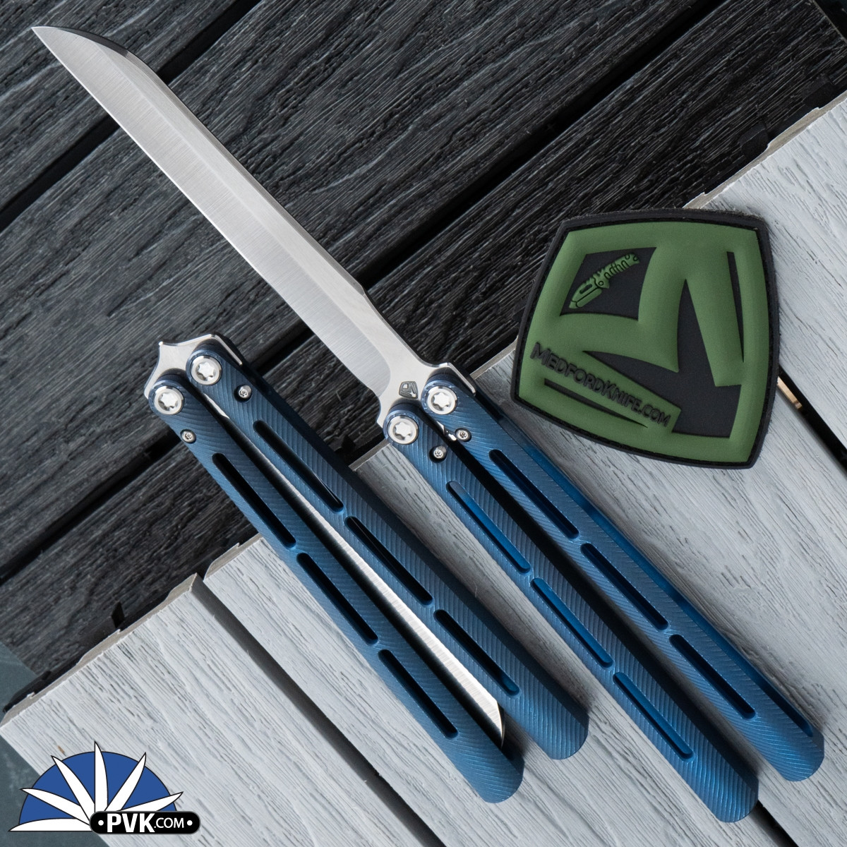 Medford Viceroy Sheepsfoot Tumbled Blade, Anodized Blue Handles