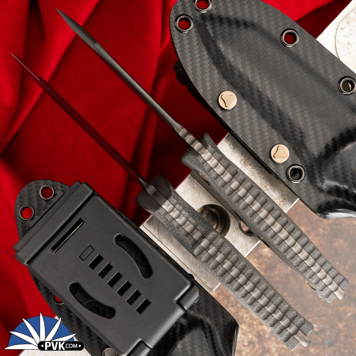 Microtech Socom Alpha Mini 114M-1DLCCFS Tanto DLC Blade, Carbon