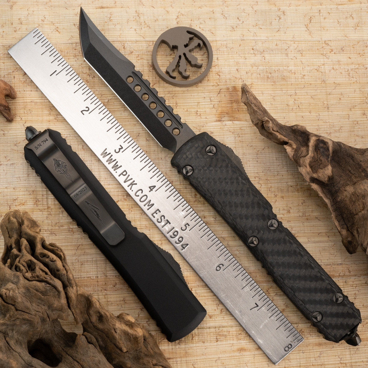 Microtech Ultratech 119-1DLCTCFSH Hellhound DLC Blade, Carbon