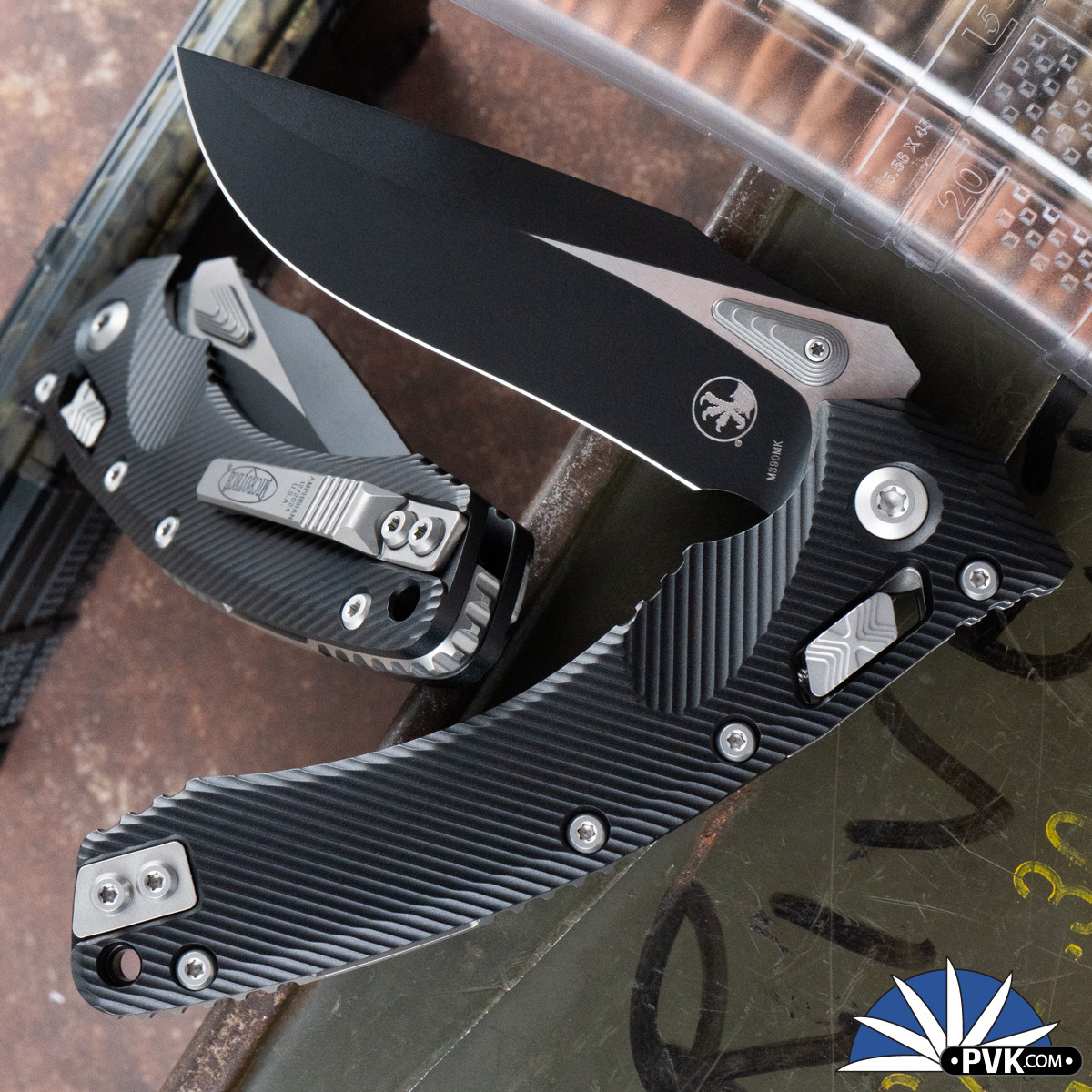 Microtech Amphibian 137RL-1FL Ram-Lok Aluminum Black Fluted, Black ...