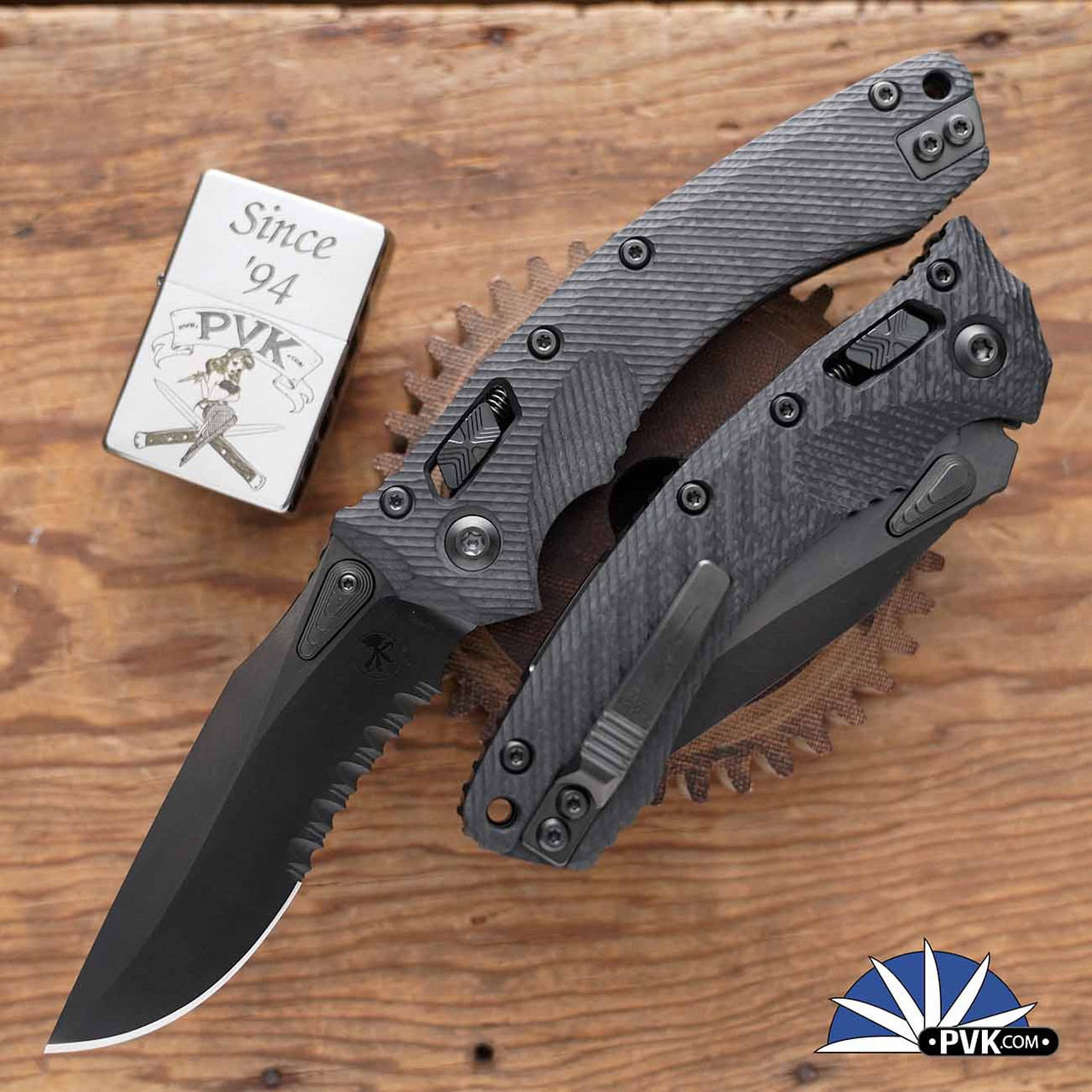 Microtech Amphibian 137RL-2DLCTFLCFS Ram-Lok Carbon Fiber Fluted