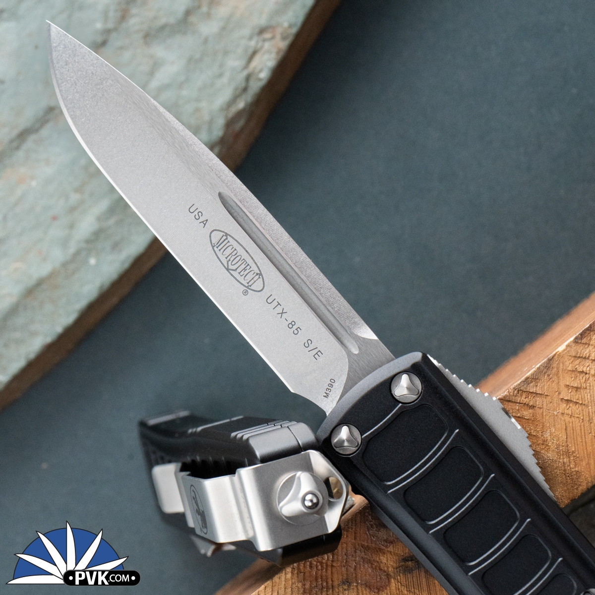 Microtech UTX-85 II 231II-10S Single Edge Stonewash Blade, Black