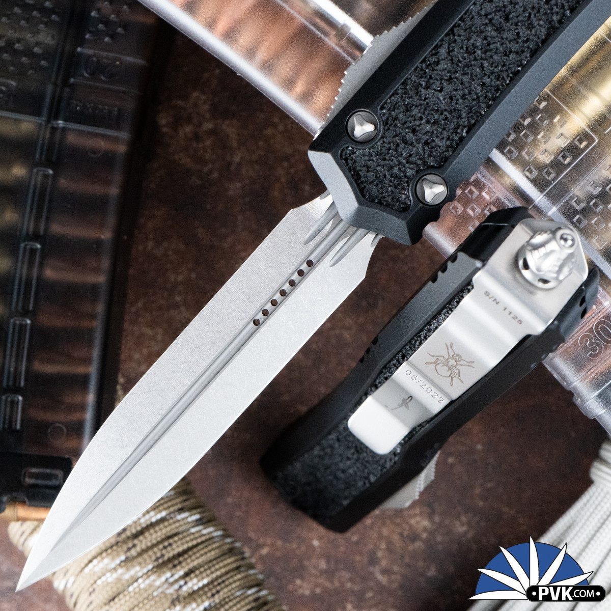 Microtech Makora 206-10S Double Edge Stonewash Blade, Black Handle