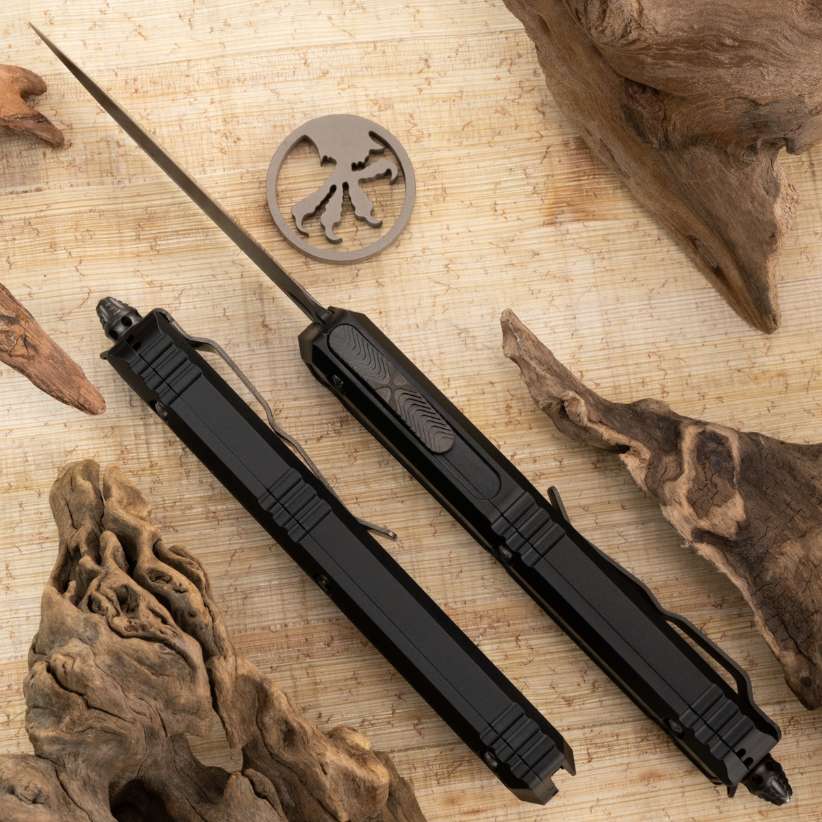 Microtech Makora 206-1 DLCTCFISH Double Edge DLC Blade, Black