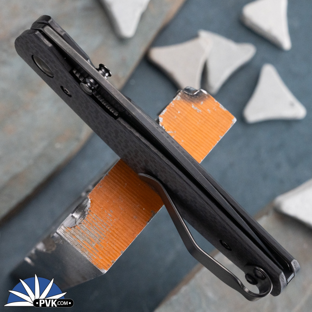 TRM Neutron 2 W/ Backstrap, DLC 20CV, Carbon Fiber 3D Scales - PVK TRM Neutron 2 W/ Backstrap, DLC 20CV, Carbon Fiber 3D Scales - PVK