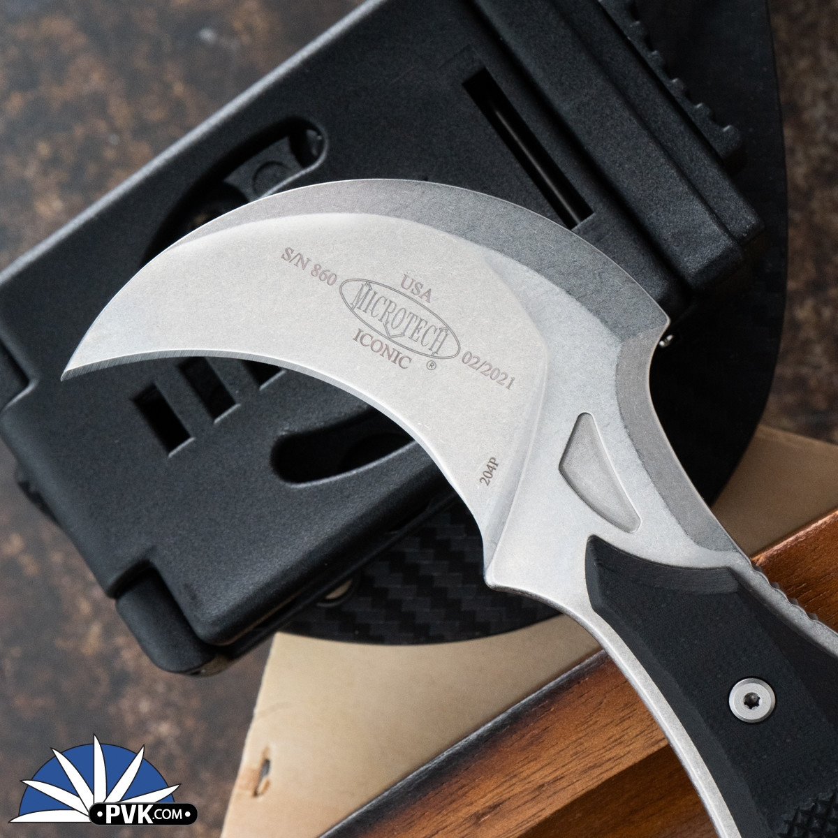 Microtech / Bastinelli Iconic Karambit 118-10R Stonewash Blade