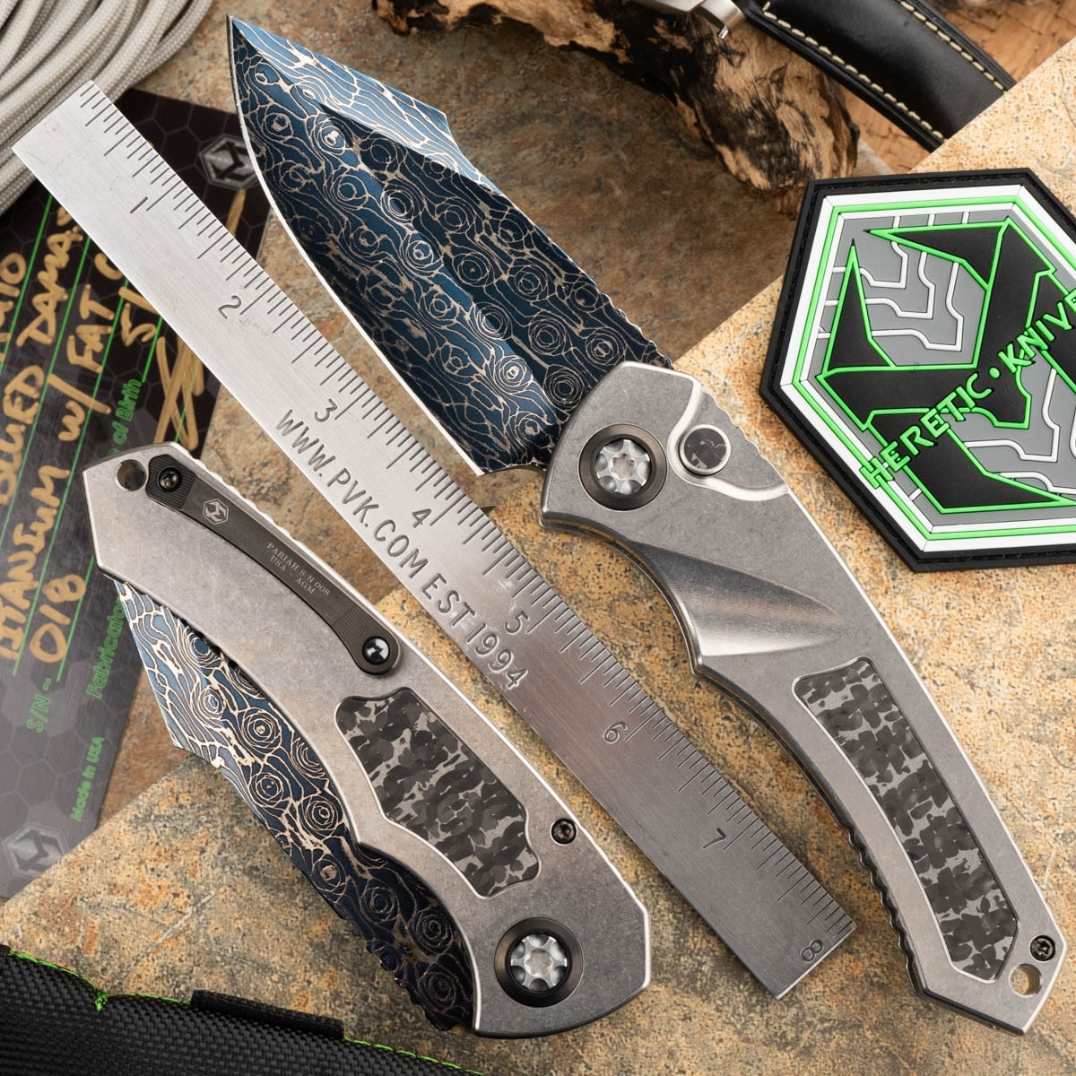 Heretic Knives Pariah Auto Hand Ground Vegas Forge Blued Damascus