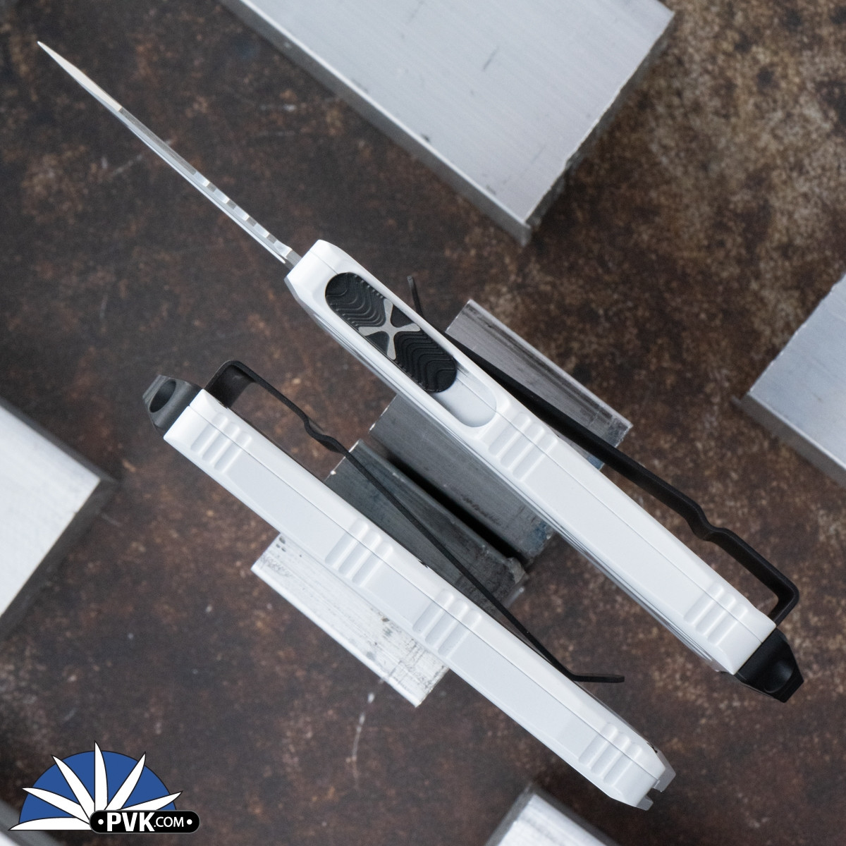 Microtech Exocet 158-1ST Tanto White Blade, Storm Trooper Handle - PVK